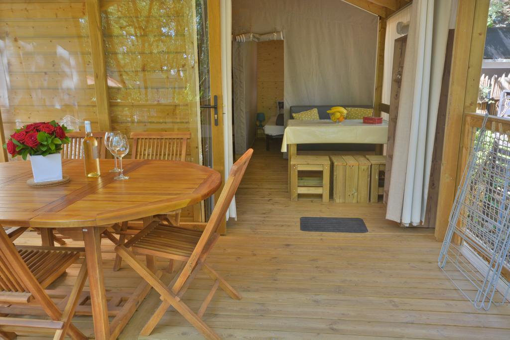 Camping Les Cent Chenes Hotel Saint-Jeannet  Luaran gambar